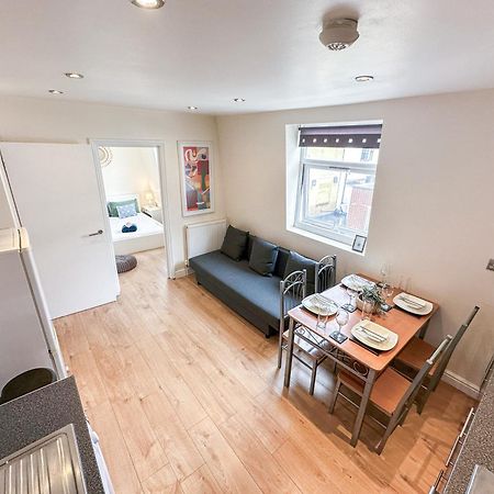 Lovely 3 Bed Apartment In The City Of London Eksteriør billede